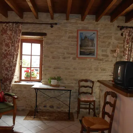 Ferme Manoir La Fiere 3*