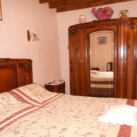 Ferme Manoir La Fiere 3*