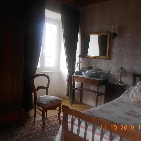 フェーム マノワー ラ フィエ 3* Sainte-Mère-Église