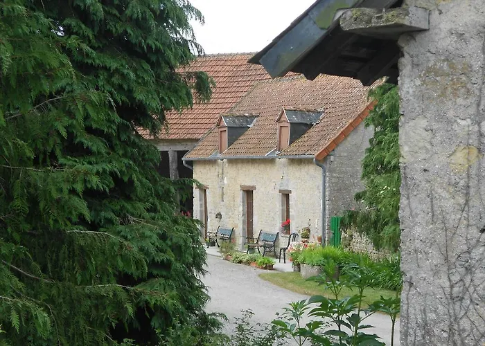 Ferme Manoir La Fiere Bed & Breakfast 3*