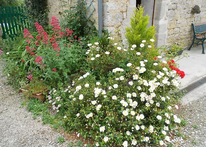 Ferme Manoir La Fiere Bed & Breakfast