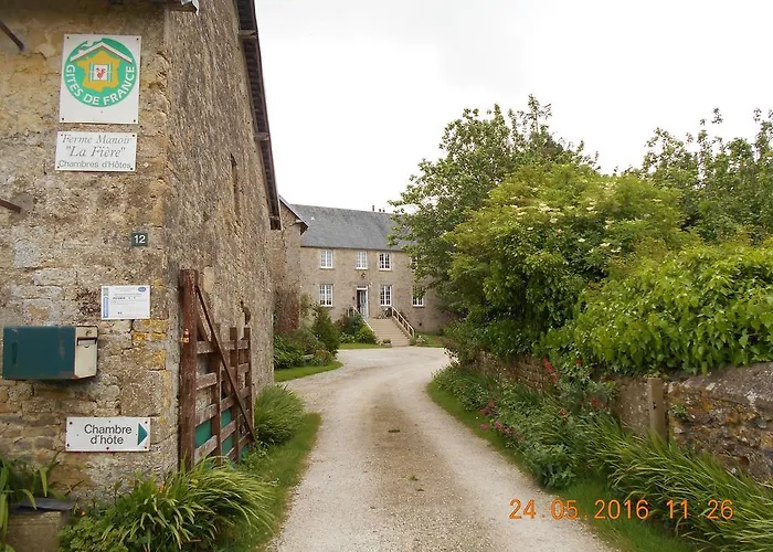 Bed & Breakfast Ferme Manoir La Fiere 3*