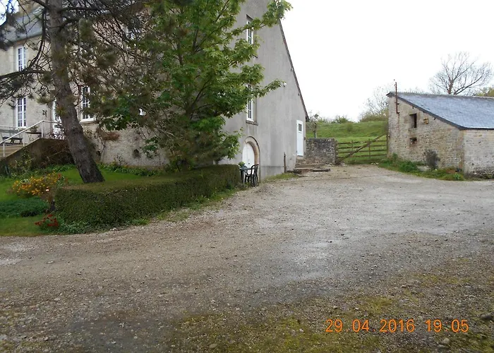 Ferme Manoir La Fiere Bed & Breakfast Sainte-Mère-Église