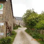 לינה וארוחת בוקר Ferme Manoir La Fiere 3*