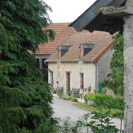 Ferme Manoir La Fiere Couette-café 3*