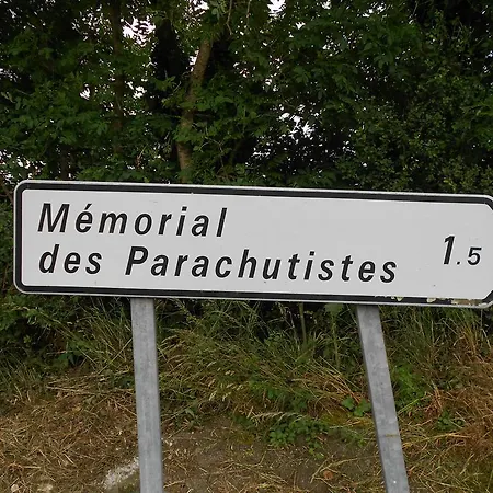 Ferme Manoir La Fiere B&B