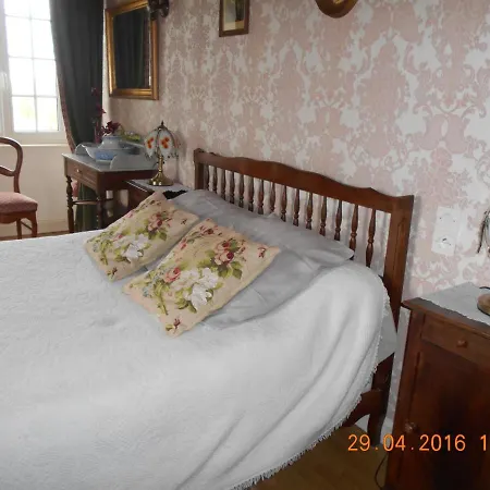 Ferme Manoir La Fiere 3*