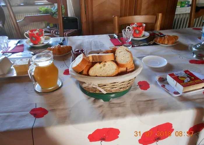 Ferme Manoir La Fiere Bed & Breakfast 3*