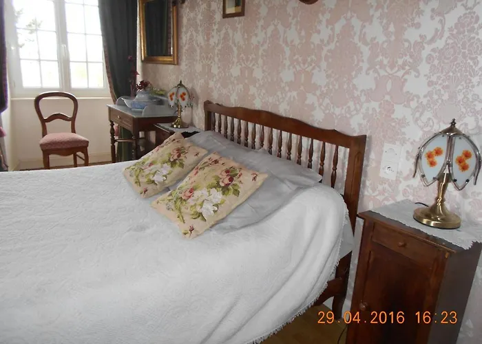 Ferme Manoir La Fiere 3*